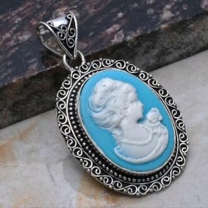 New Carved Cameo 925 Silver Pendant.